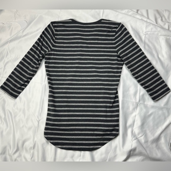 Michael Kors Dark & Light Grey Striped Quarter Sleeve Shirt SM - Silver Zippers - Picture 2 of 16